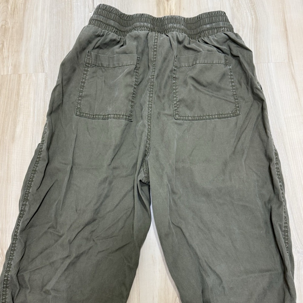 A New Day Women's Medium M Lightweight Green Joggers Urban Streetwear Athleisure - Picture 8 of 9
